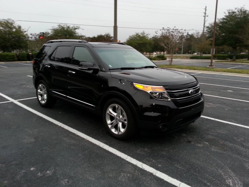 Ford Explorer 5 черный