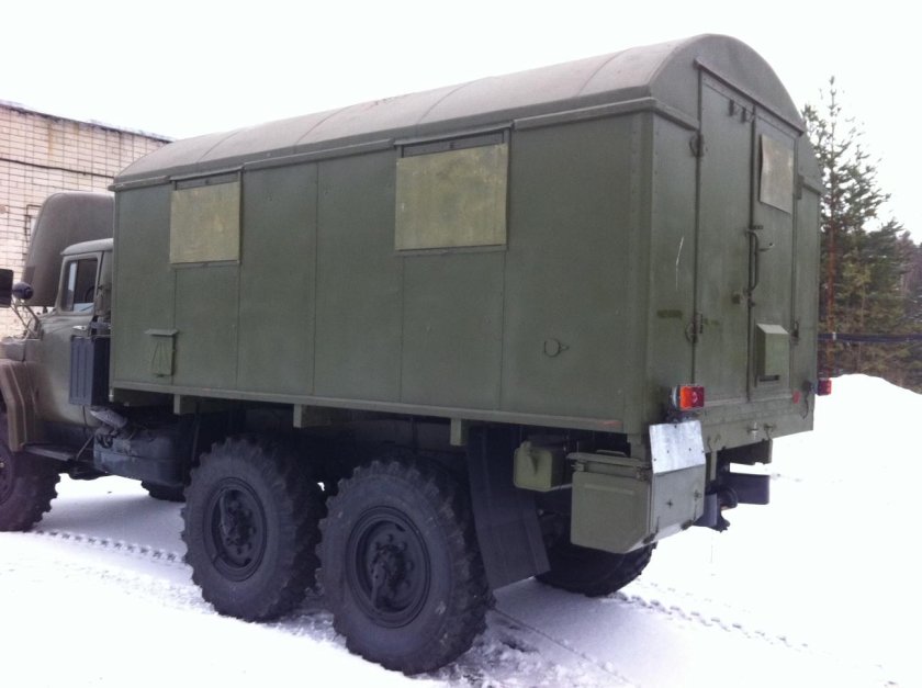 Кунг на ЗИЛ 131 армейский