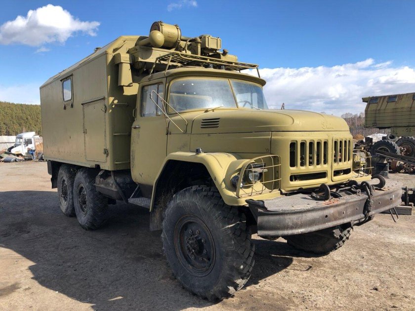 ЗИЛ 131 военный