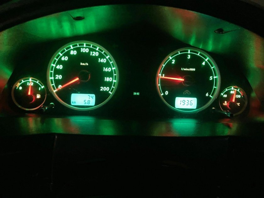 Щиток приборов на Газель 3823801