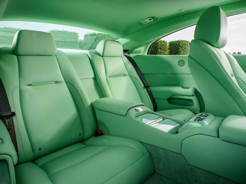 Роллс Ройс фисташковый