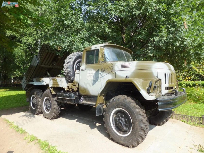 ЗИЛ - 131 БМ - 21 град