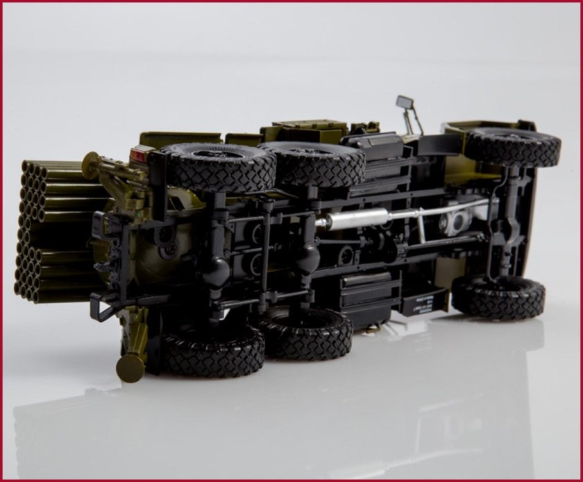 Град-1 на шасси ЗИЛ-131