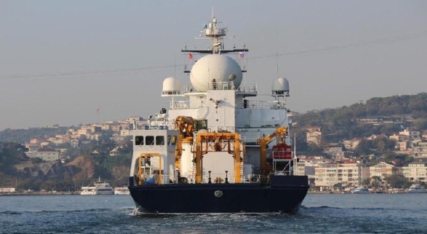 Судно янтарь