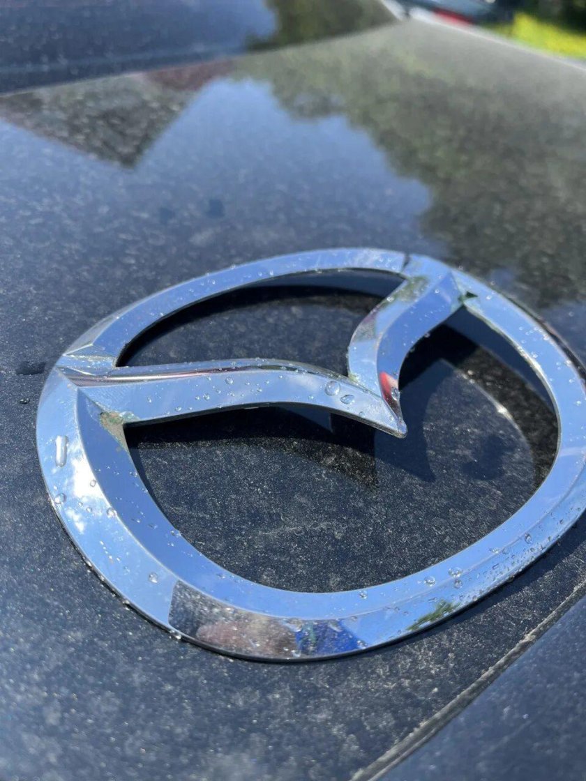 Значок Мазда