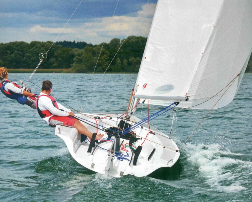 Швертбот Луч 2