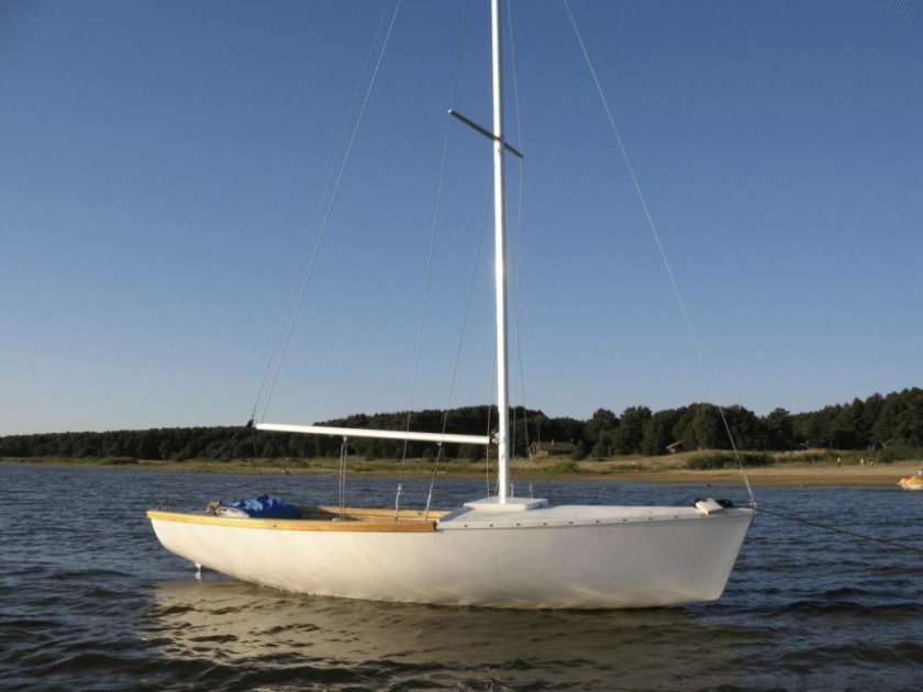 Швертбот Селигер