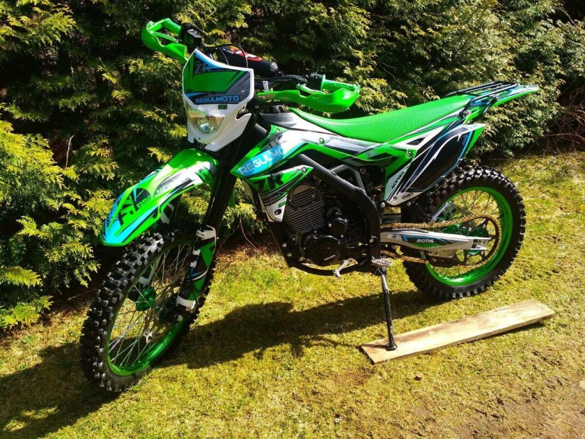 Regulmoto Sport 003