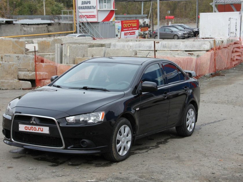 Mitsubishi Lancer 10 2012