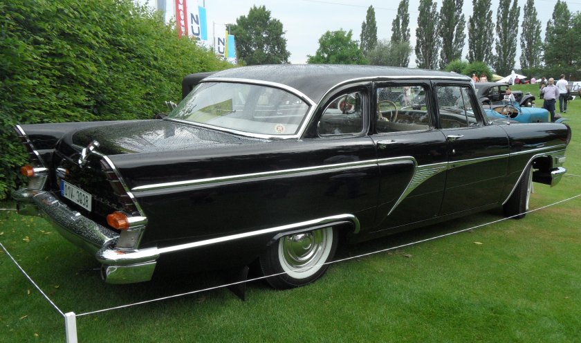 ГАЗ-13 «Чайка»