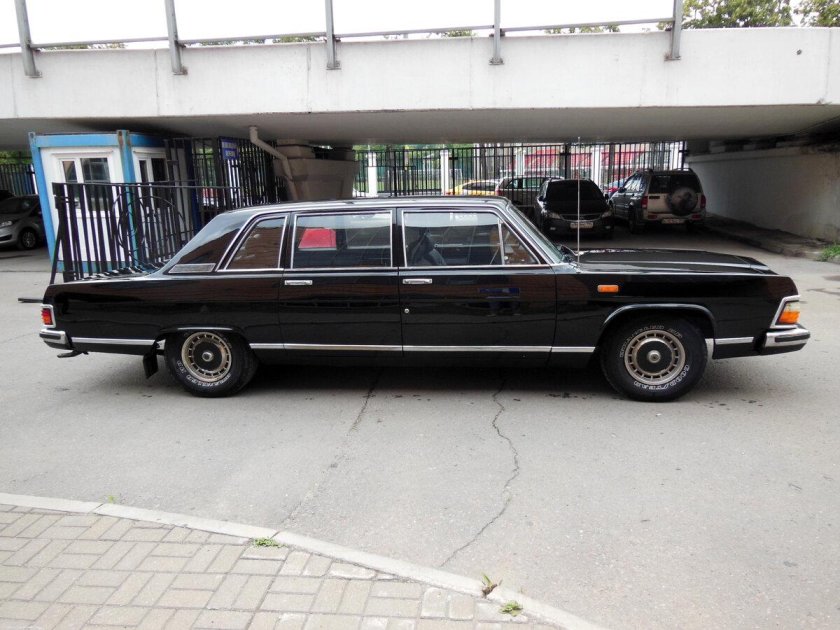 ГАЗ-14 Чайка лимузин