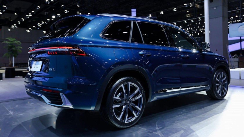 Новый Geely kx11