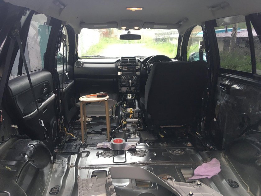 Suzuki Escudo 2005 салон