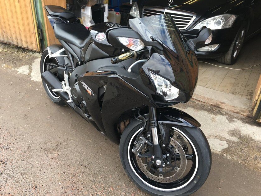 Honda cbr1000rr 2010