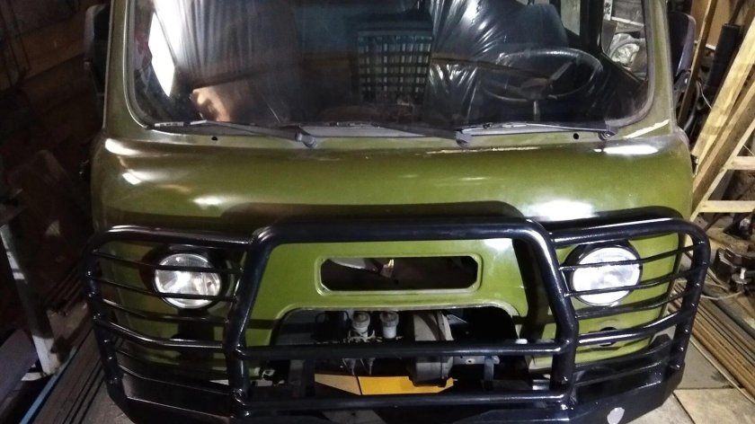 Кенгурятник на УАЗ Буханка