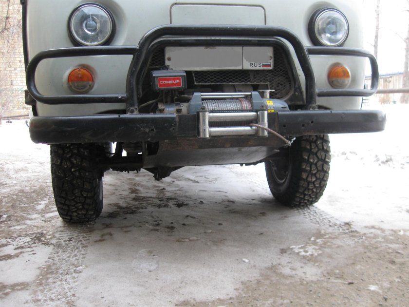 Кенгурятник на УАЗ 452