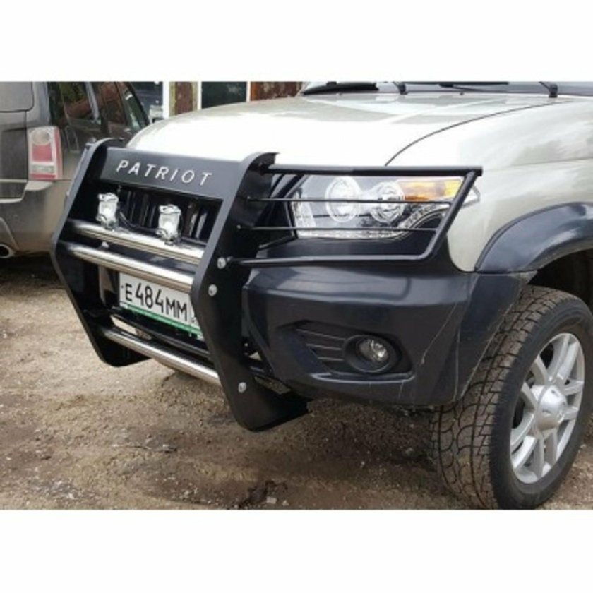 Кенгурятник Самурай на УАЗ Патриот