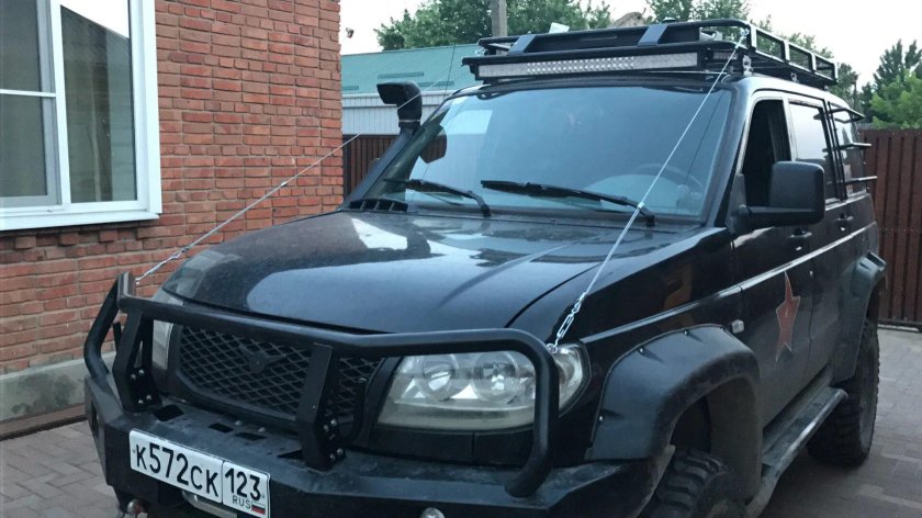 Кенгурятник на УАЗ Патриот