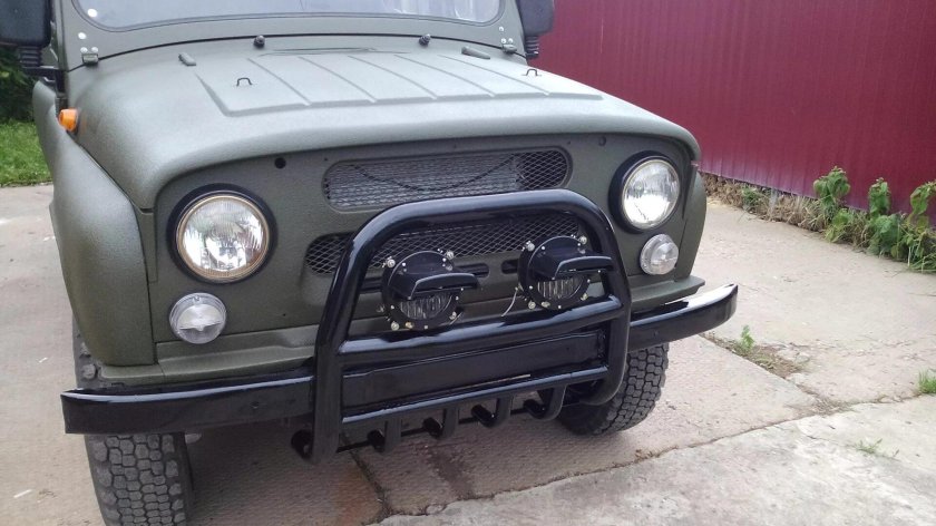 Кенгурятник на УАЗ 3151