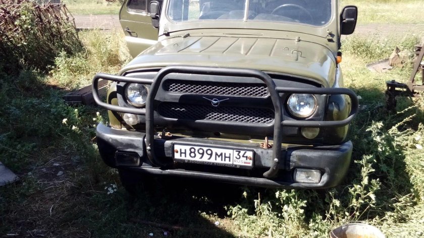 Заводской кенгурятник на УАЗ 469