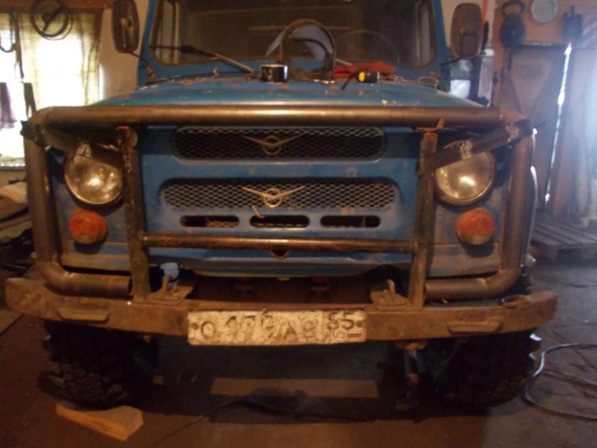 Стандартный кенгурятник УАЗ 31512