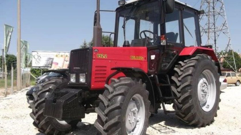 Трактор Belarus-892.2