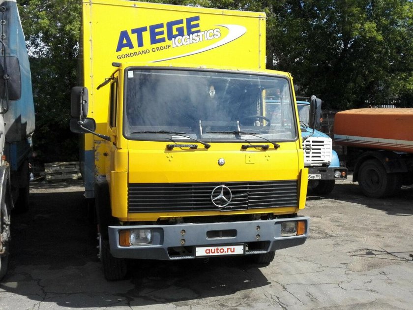 Мерседес 1114