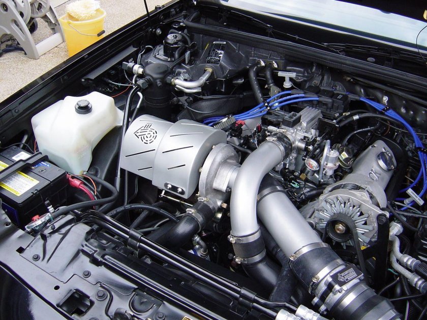 Бьюик Регал 1987 GNX двигатель