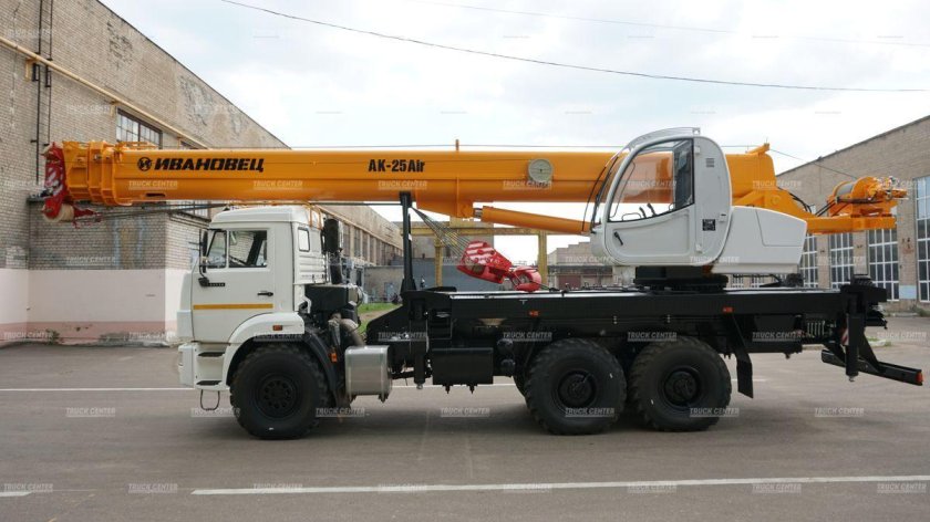 Автокран КС-45717