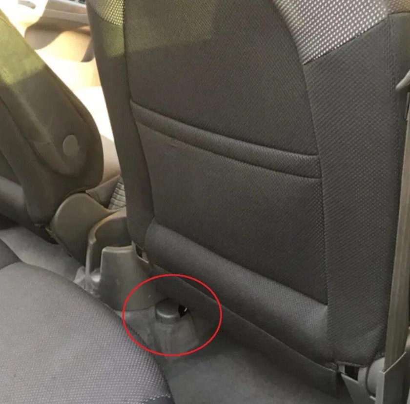 Kia Rio заднее сиденье