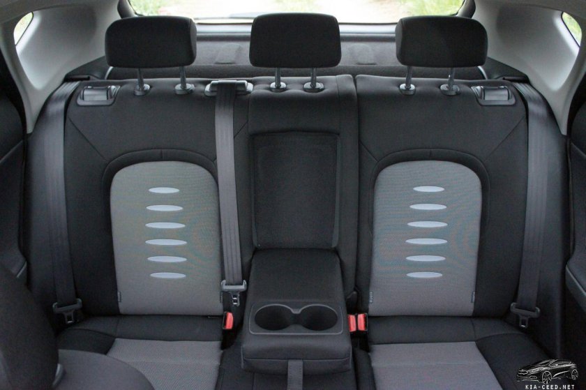 Сиденья Киа СИД 3