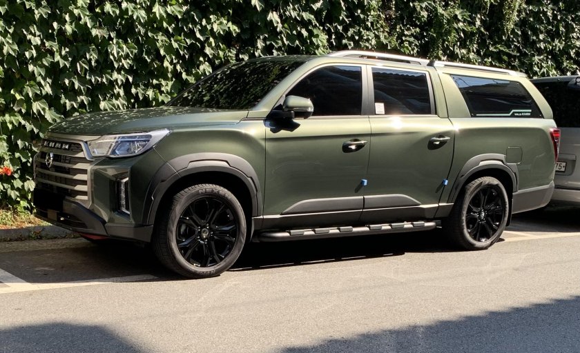 Саньенг Рекстон спорт