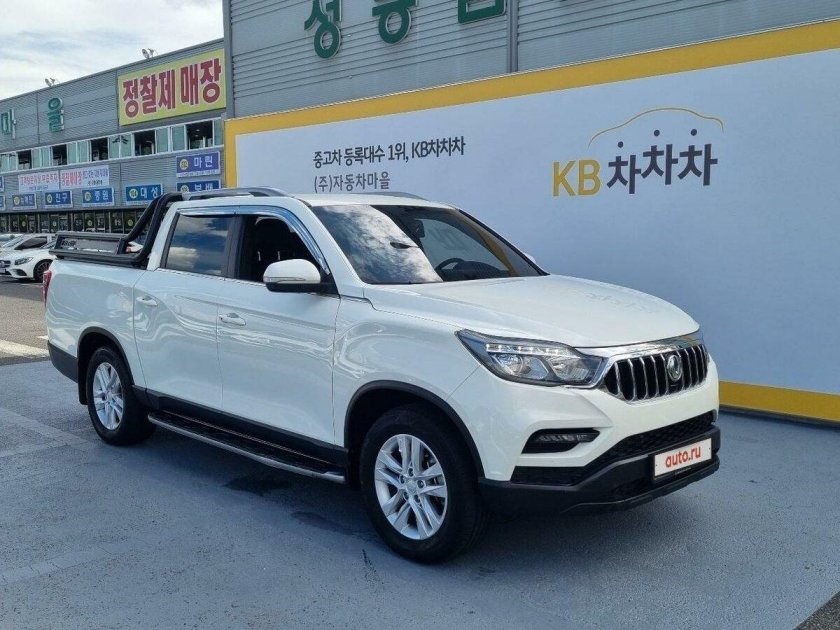 SSANGYONG Rexton Sports Khan