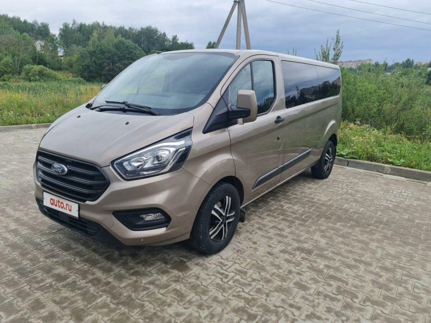 Ford Tourneo Custom 2019