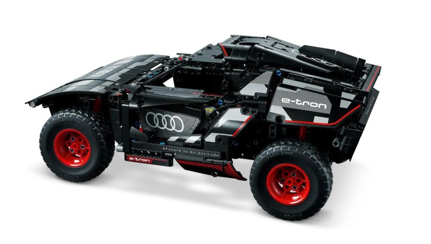 LEGO Technic 42160 Audi RS Q E-tron