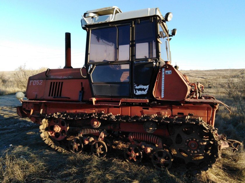 Трактор Вт-100д