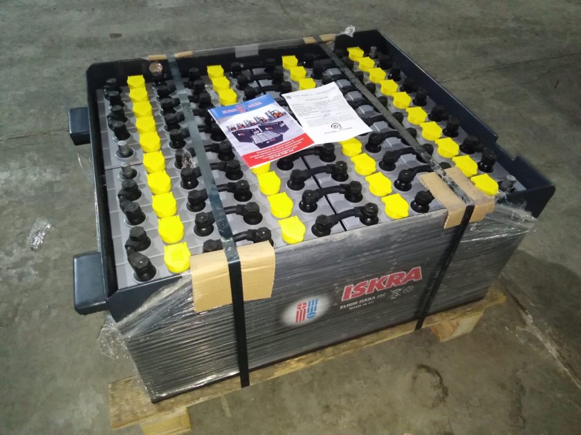 Батарея аккумуляторная 2х40v 4pzs 280ah