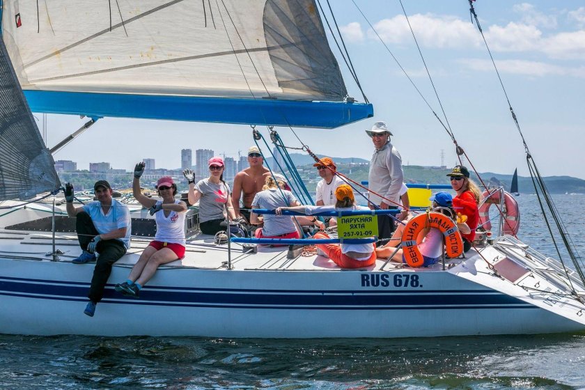 Яхта Венеция Владивосток