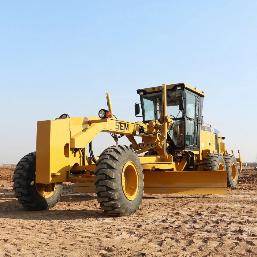 Автогрейдер sem 919