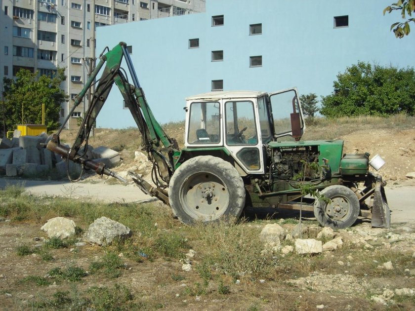 Трактор ЭО 2621