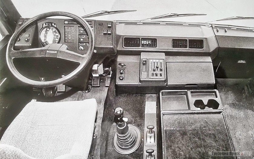 КАМАЗ 1988 кабина