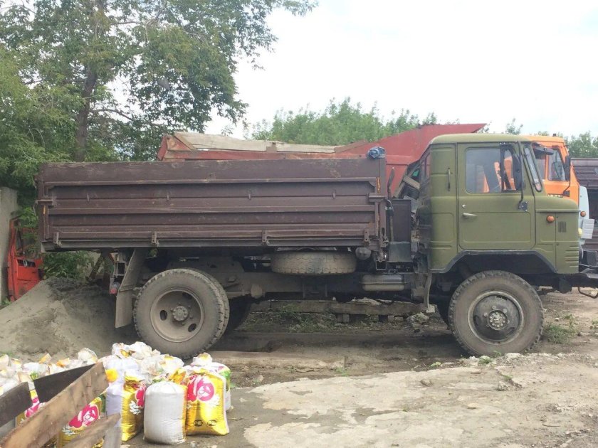 ГАЗ 3511 самосвал
