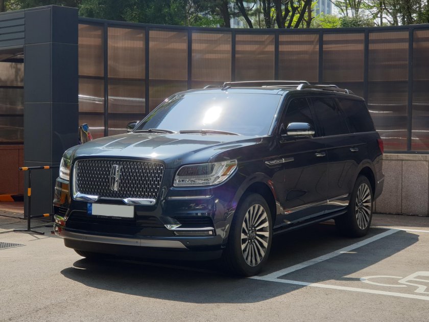 Lincoln Navigator u554