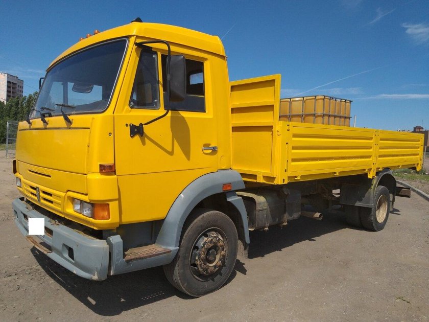 КАМАЗ 4308 желтый