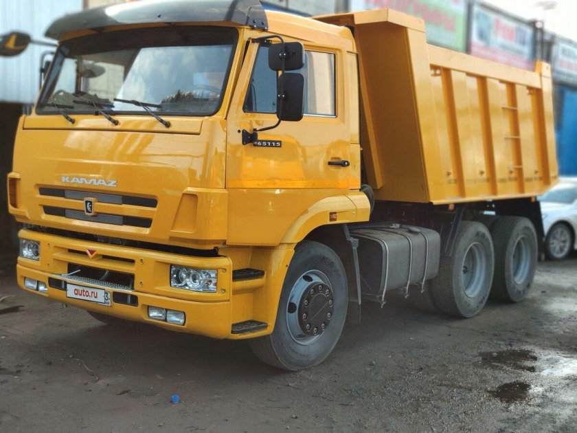КАМАЗ 65115 самосвал желтый
