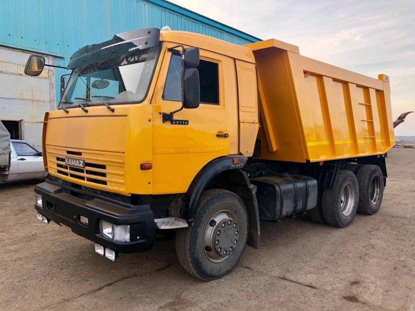 КАМАЗ 65115 самосвал со спальником новый