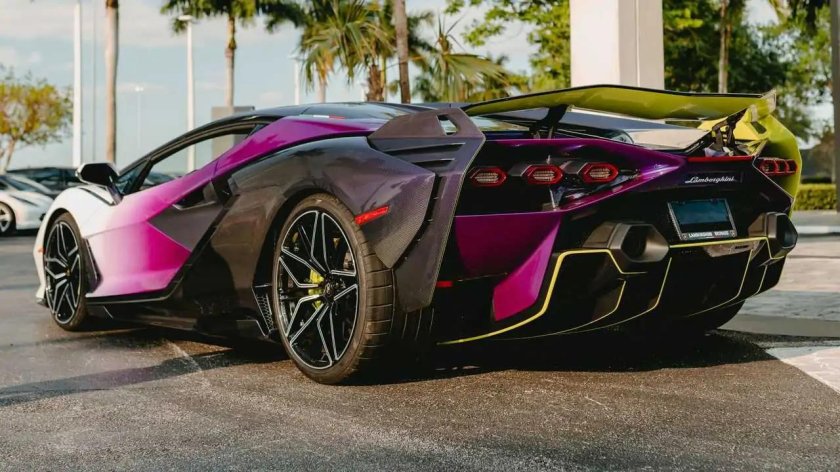 Lamborghini Sian FKP 37