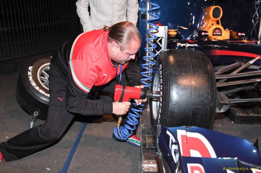 Формула 1 пит стоп