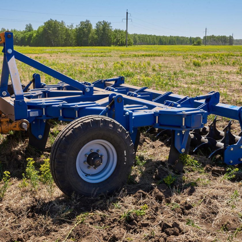 Чизельный плуг для т-150