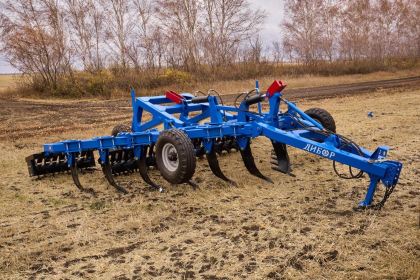 Плуг чизельный полуприцепной Svarog ПЧП-4,5